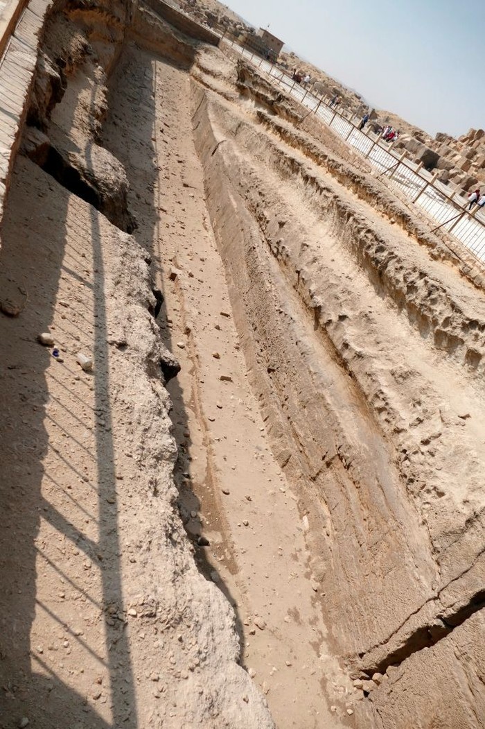 Solar Boat pit. Giza Pyramids Plateau. Egypt. built to hold the Khufu ship. (Solar Ship). from Ancient Egypt. was sealed into a pit in the Giza pyramid complex. at the foot of the Great Pyramid of Giza. around 2500 BC. The ship now is preserved in the Giza Solar boat museum. The ship was almost certainly built for Khufu (King Cheops). the second pharaoh of the Fourth Dynasty of the Old Kingdom of Egypt. (Photo by: Universal History Archive/Universal Images Group via Getty Images)