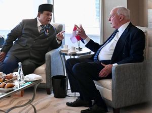 Prabowo Bertemu Eks PM Australia Paul Keating, Akui Dapat Banyak Masukan