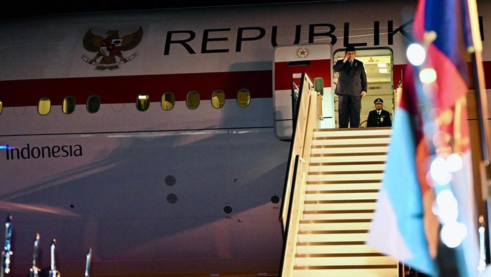Presiden Prabowo bertolak ke tanah air usai selesai melakukan kunjungan kenegaraan di Sydney, Australia, Rabu (12/11/2025).