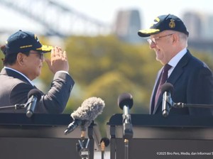 Penyambutan dari PM Australia Bikin Prabowo Happy hingga Lempar Pujian