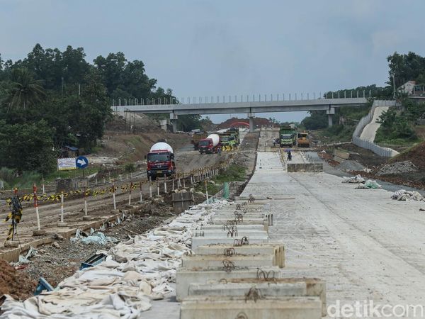 Progres Tol Japek II Selatan Capai 72%, Sambungkan Tol JORR dan Purbaleunyi