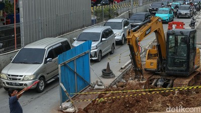 Proyek Pelebaran Jalan di Bekasi, Macet Tak Terhindarkan