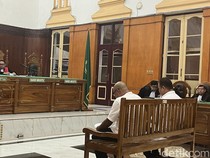 Bacakan Pembelaan Saat Sidang, Anak Akhirun: Hanya Bantu Ayah Cari Nafkah