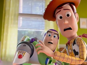 Cuplikan Toy Story 5 Tunjukkan Perselisihan Sengit Antara Woody dan Buzz