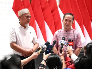 Akhir Manis Perjuangan 2 Guru ASN Bantu Honorer, Nama Baik Dipulihkan Prabowo