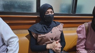 Ceraikan Adly Fairuz, Angbeen Rishi: Kami Sepakat Jadi Sahabat