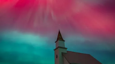 Cantiknya Warna-warni Aurora di Langit Amerika, Eropa, hingga Australia