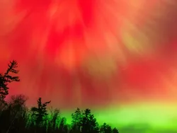 Cantiknya Warna-warni Aurora di Langit Amerika, Eropa, hingga Australia