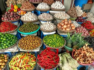 Harga Sembako Jogja Hari Ini 15 Desember 2025: Bawang Merah dan Cabai Anjlok!