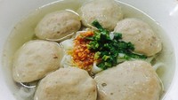 Maknyus! 10 Bakso Gepeng Berkuah Bening Gurih Rp 15 Ribuan