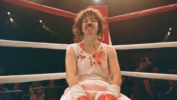 Christy Cuplikan adegan dalam film Christy (2025) yang dibintangi Sydney Sweeney.