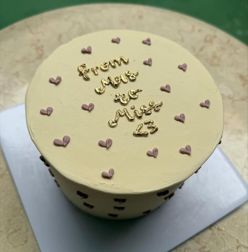 Divorce cake Tasya Farasya