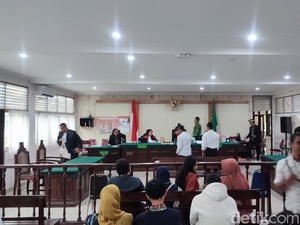 2 Siswa Pelempar Molotov Saat Demo di Bali Mulai Disidangkan