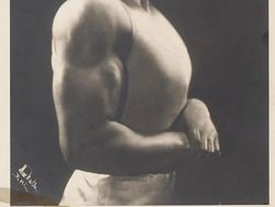 Foto-foto Jadul Ini Punya Kisah Mencengangkan di Baliknya!