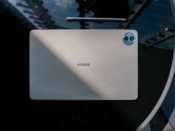 Pesona Honor Pad 10, Tablet Ringan yang Menawan