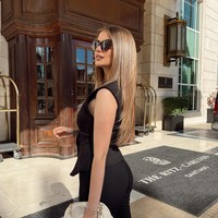 Ignacia sendiri tergabung dalam band metal Decessus yang berarti keberangkatan atau kematian sejak 2022. Selain vokalis band, Ignacia juga seorang model yang tergabung dalam agensi Elite Model Chili. Foto: Instagram @ignacia.fdez