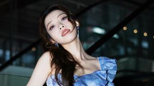 Potret Cantik Dewi eSports yang Curi Perhatian di Acara LoL Worlds 2025