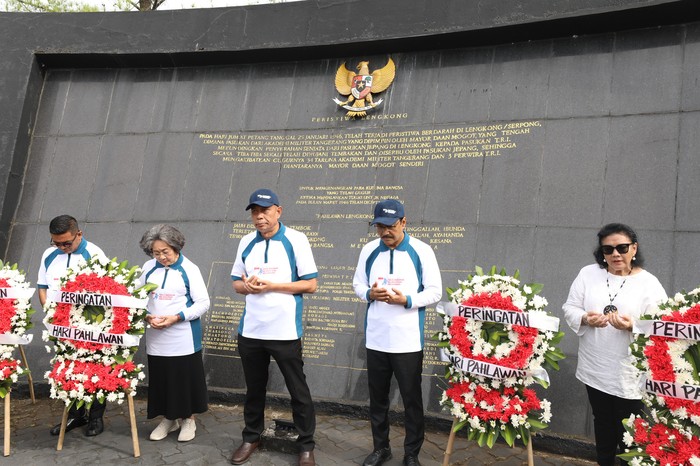 Kementerian Sosial (Kemensos) menggelar kegiatan wisata sejarah di Monumen Palagan Lengkong, Tangerang Selatan, hari ini, dalam rangka memperingati Hari Pahlawan.