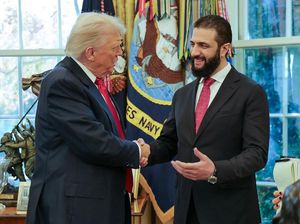 Canda Tak Disangka dari Trump: Tanya Presiden Suriah Punya Istri Berapa