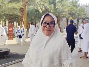 Merinding! Mpok Atiek Lihat Jenazah Sendiri Dimandikan dalam Mimpi