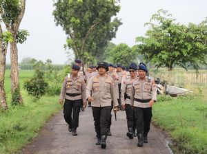 Napak Tilas-Baksos Meriahkan HUT ke-80 Korps Brimob Polri di Polres Kediri
