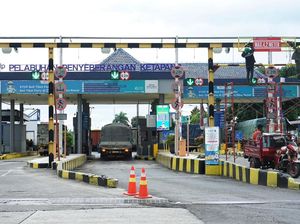 Jelang Nataru, Kemenhub Godok Skema buat Atasi Antrean di Pelabuhan Ketapang