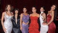 Foto Kris Jenner Rayakan Ultah ke-70 di Rumah Jeff Bezos, Biaya Capai Rp 108 M