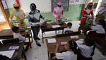 Power Rangers Antar Makan Bergizi Gratis untuk Siswa di Kediri