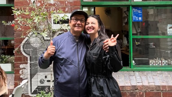 Seminggu Raline Shah Bersama Ayah di Melbourne