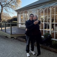 8 Foto Raline Shah Pamer Kedekatan Dengan Ayah saat di Melbourne, Bak Bestie