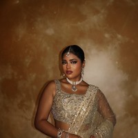 “Kecantikan tidak ditentukan oleh satu bentuk atau warna kulit saja. Pakistan memiliki keberagaman luar biasa, dan saya ingin semua perempuan, dari latar apa pun merasa mereka pantas tampil dan dihargai,” ungkap Roma. Foto: dok. Instagram @romariaz_official