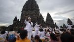 Sakral dan Megah, Upacara Penyucian Abhiseka Digelar di Candi Prambanan