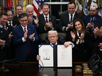Trump Teken RUU Akhiri Shutdown Pemerintah AS