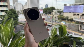 Kira-kira kapan ya Vivo X300 dan X300 Pro diluncurkan di Indonesia?Foto: Virgina Maulita Putri/detikINET