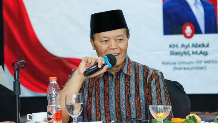 BGN Usul Sopir MBG Berkostum Power Rangers, HNW: Kan Anak-anak Nggak Lihat