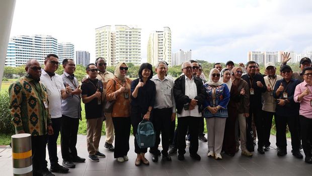 Walkot Kendari Siska Karina Imran belajar mengenai praktik terbaik Singapura dalam mengembangkan kawasan perumahan publik yang inklusif, hijau, dan berkelanjutan. Dokumen Istimewa Walkot Kendari Siska Karina Imran belajar mengenai praktik terbaik Singapura dalam mengembangkan kawasan perumahan publik yang inklusif, hijau, dan berkelanjutan. Dokumen Istimewa