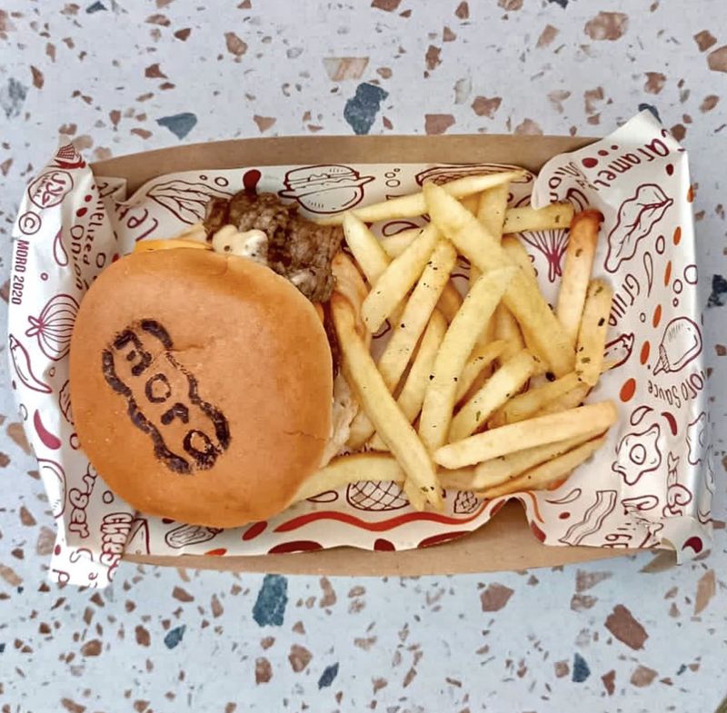 7 Burger Enak Isi Melimpah di Bekasi, Harganya Mulai dari Rp 25 Ribu! 7 Burger Enak Isi Melimpah di Bekasi, Harganya Mulai dari Rp 25 Ribu!