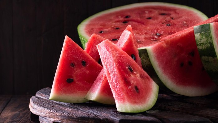 Kenapa Semangka Bisa Bikin Testpack Positif? Ini Fakta di Balik Eksperimen Hoax