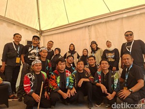 Musik yang Menembus Keterbatasan ala DPoek