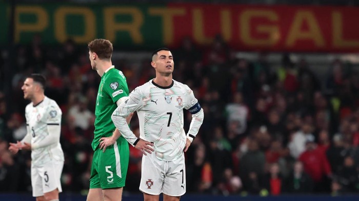 Portugals Cristiano Ronaldo reacts after being shown a red card during the 2026 FIFA World Cup European Qualifying, Group F match at the Aviva Stadium in Dublin, Ireland. Picture date: Thursday November 13, 2025. (Photo by Liam McBurney/PA Images via Getty Images)