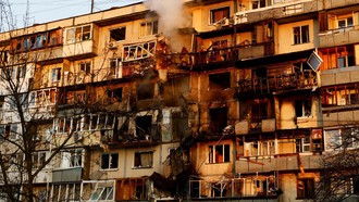 Serangan Besar-besaran Rusia ke Ukraina Berlanjut