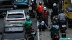 Jalan D.I Panjaitan Jaktim Macet Akibat Proyek Saluran Pipa