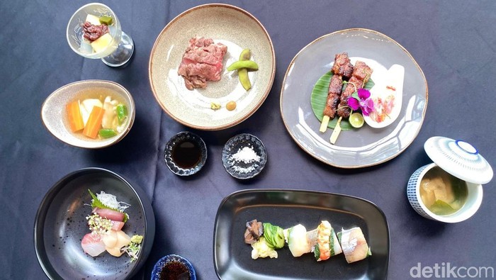 JFOODO: Suguhkan Authentic Cultural Dining dengan menghadirkan berbagi jenis kuliner Jepang dengan bahan baku halal.