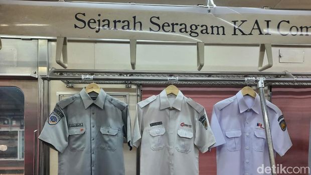 KAI mengakhiri pengoperasian 3 seri KRL, yaitu seri 7.000, seri 8.500, dan seri 203. Untuk mengenang ketiga KRL, KAI menghadirkan Mini Museum. (Rachma IS/detikcom)