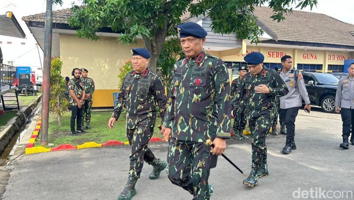 Kapolda Jawa Timur Irjen Pol Nanang Avianto
