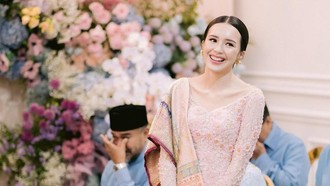 6 Inspirasi Kebaya Lamaran Artis Bernuansa Pastel