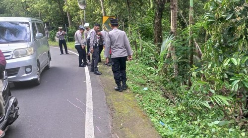 Kecelakaan maut Toyota Hiace di jalur Singaraja–Denpasar, Jumat (14/11/2025) sekitar pukul 04.30 Wita.