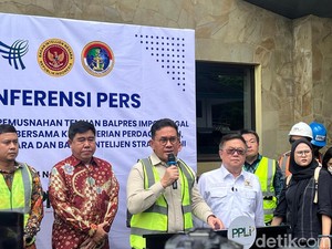 Baju Bekas Dijual Online Jadi Sasaran Empuk, Mendag: Mudah untuk Ditangkap