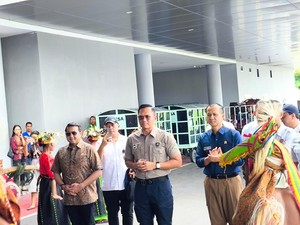 AHY Nilai Ruang Tunggu Bandara Komodo Terbatas, Minta Ada Perluasan