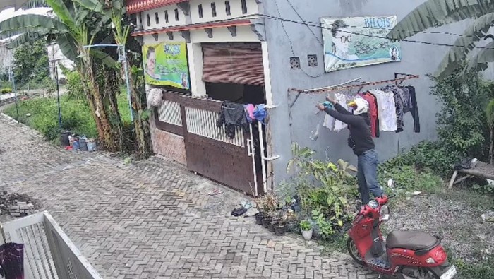 Pelaku pencuri pakaian dalam di Gresik